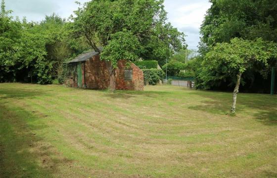 Land for sale in Nottinghamshire photo