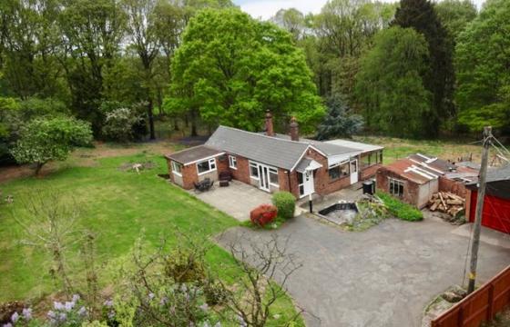 Redevelopment for sale in Callow Hill photo