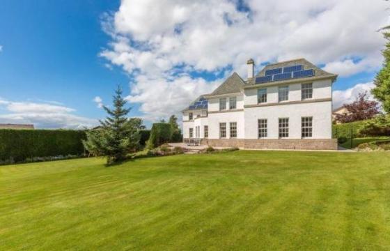 Land for sale in Edinburgh, Scotland photo