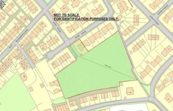 Land for sale in Huddersfield, West Yorkshire photo