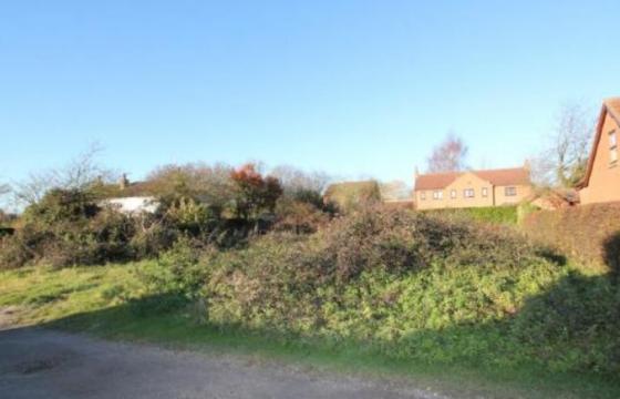 Land for sale in Newark, Nottinghamshire photo
