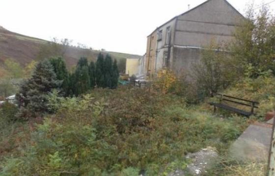 Land for sale in Porth, Rhondda Cynon Taff photo
