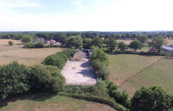 Land for sale in Tadley photo