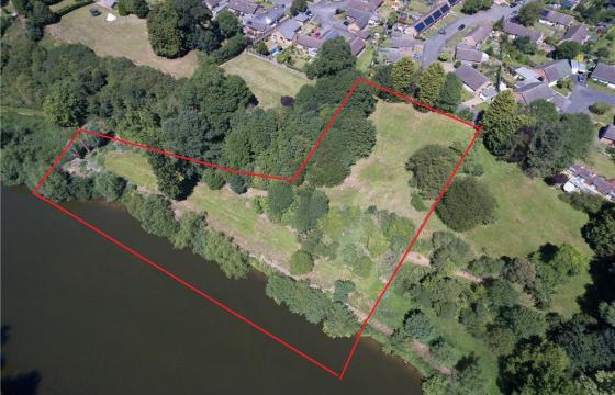 Land for sale in Upton-upton-Servern, Worcestershire photo