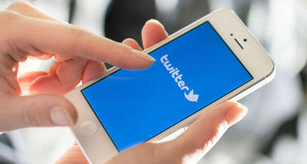 What PRs love and hate about Twitter