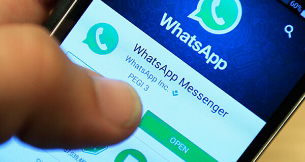 How to use WhatsApp at work