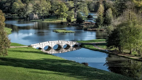 Shutterstock 2342892709 jpg RESIZED 2