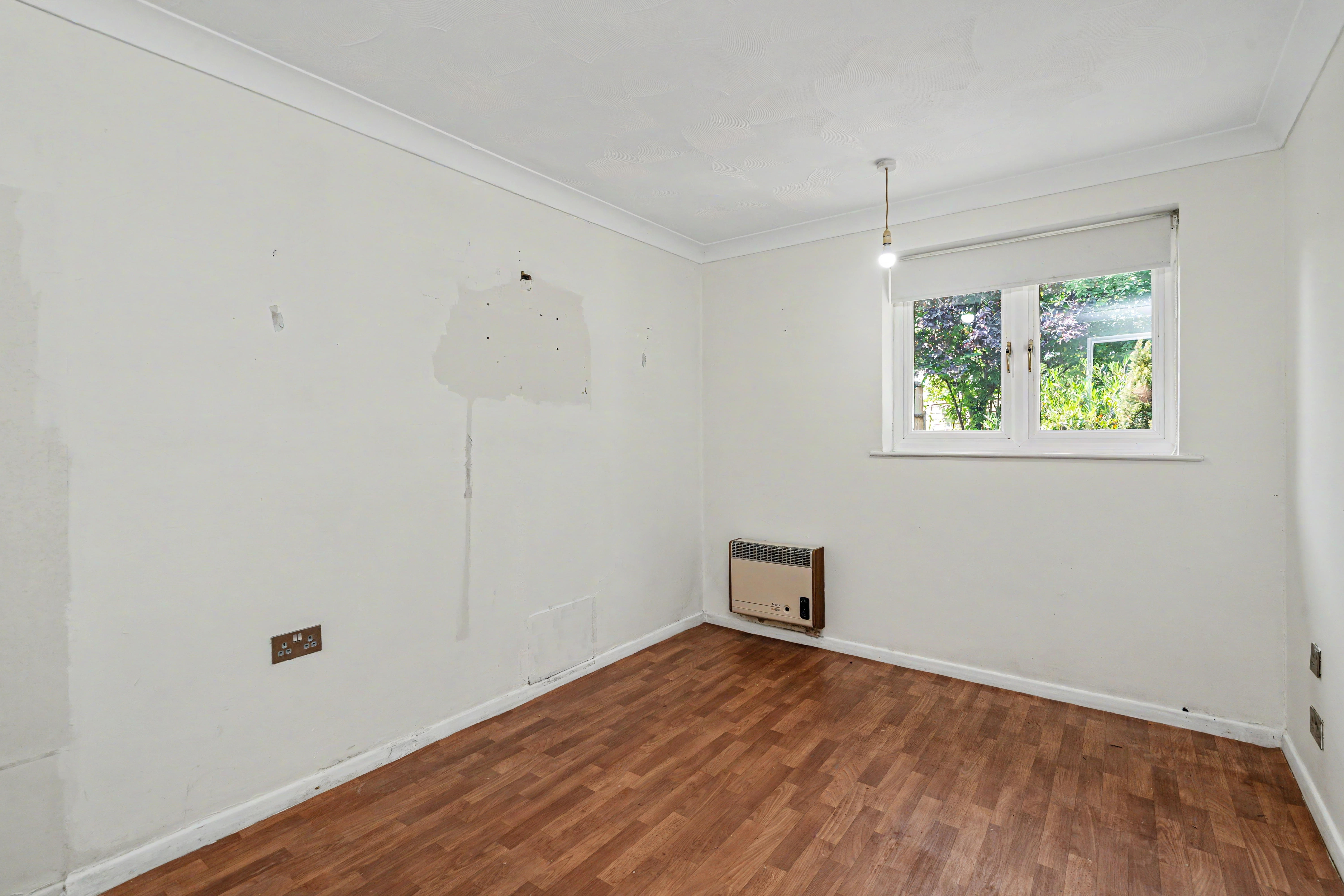 10 - Bedroom 1