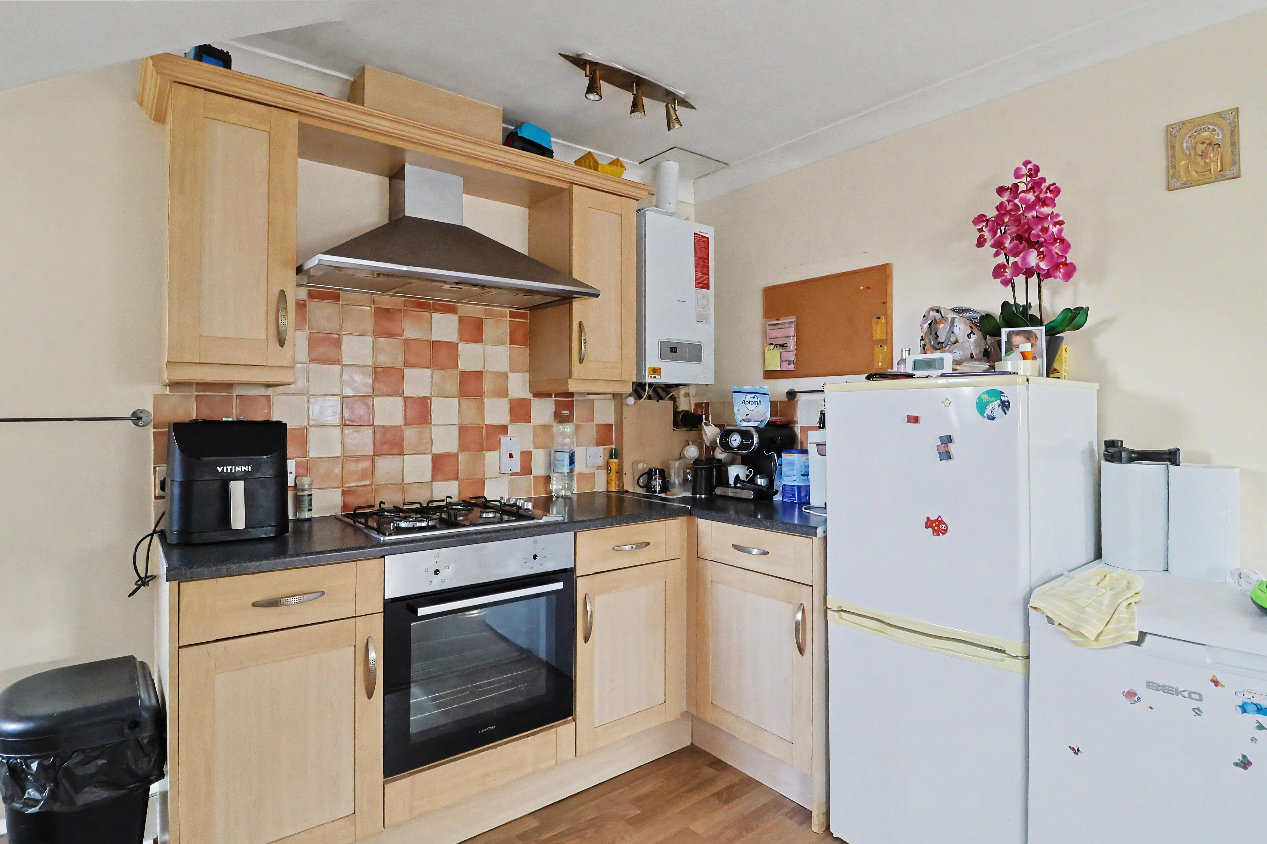 3 - Kitchen