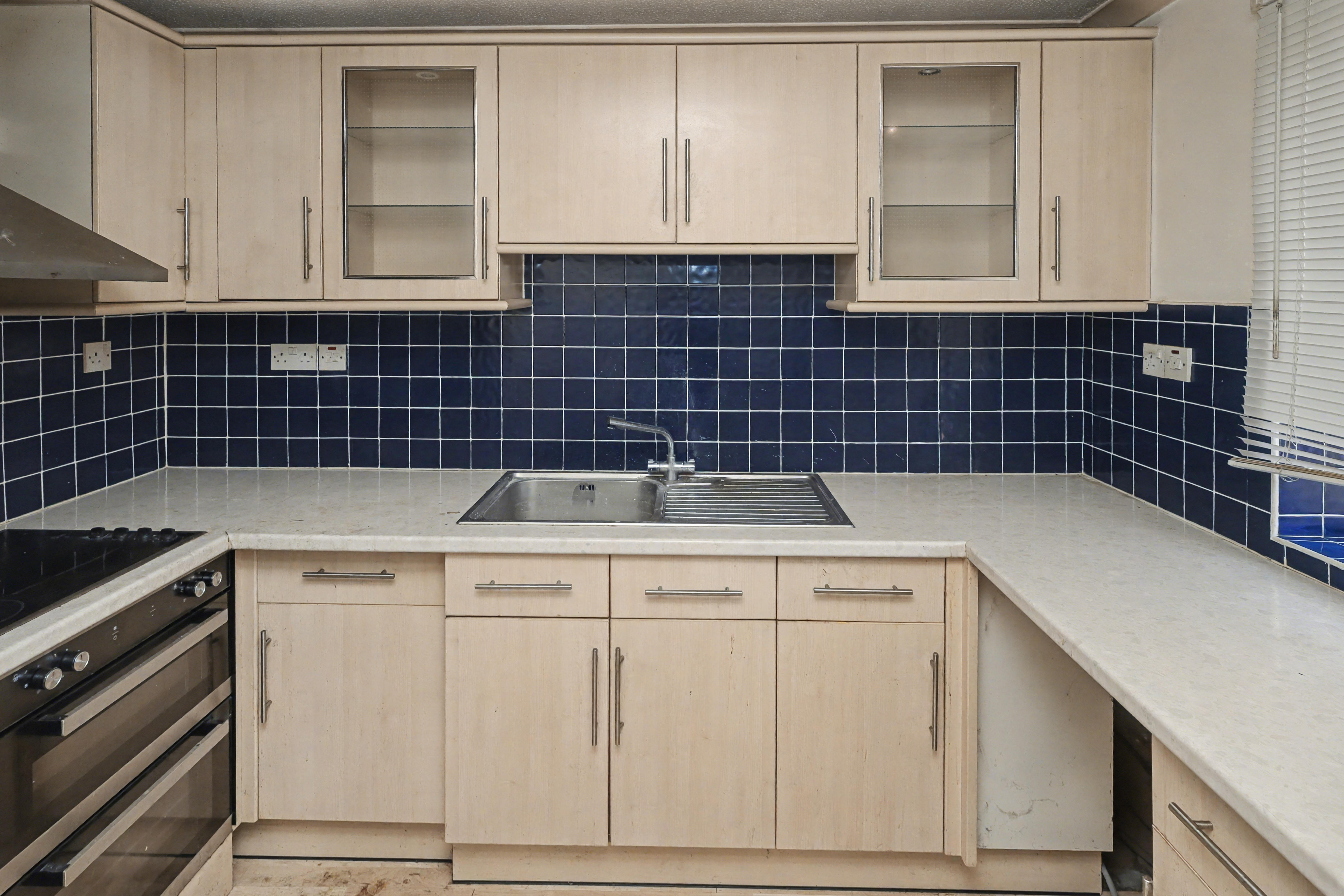 3 - Kitchen