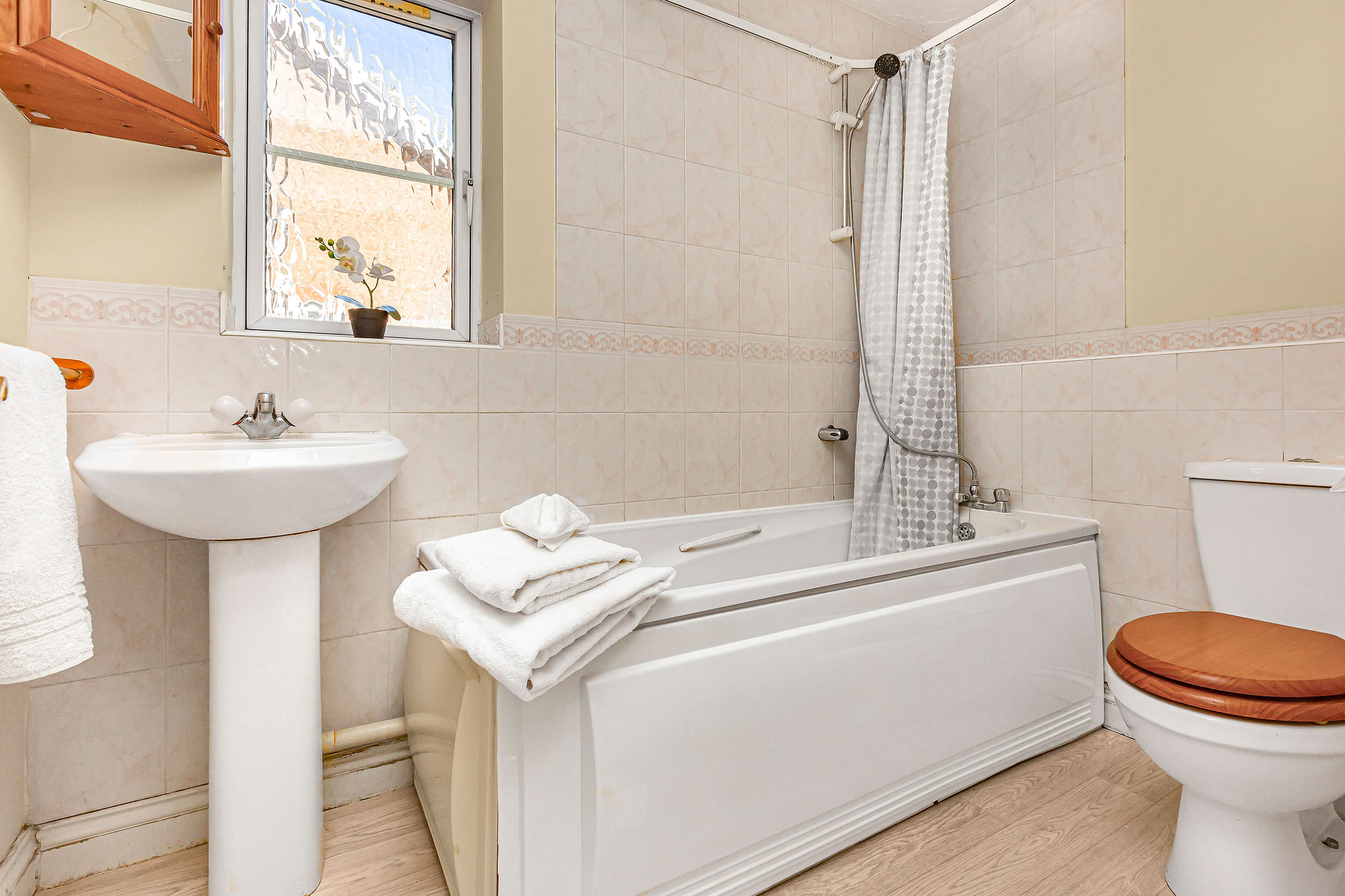 20 - Bathroom