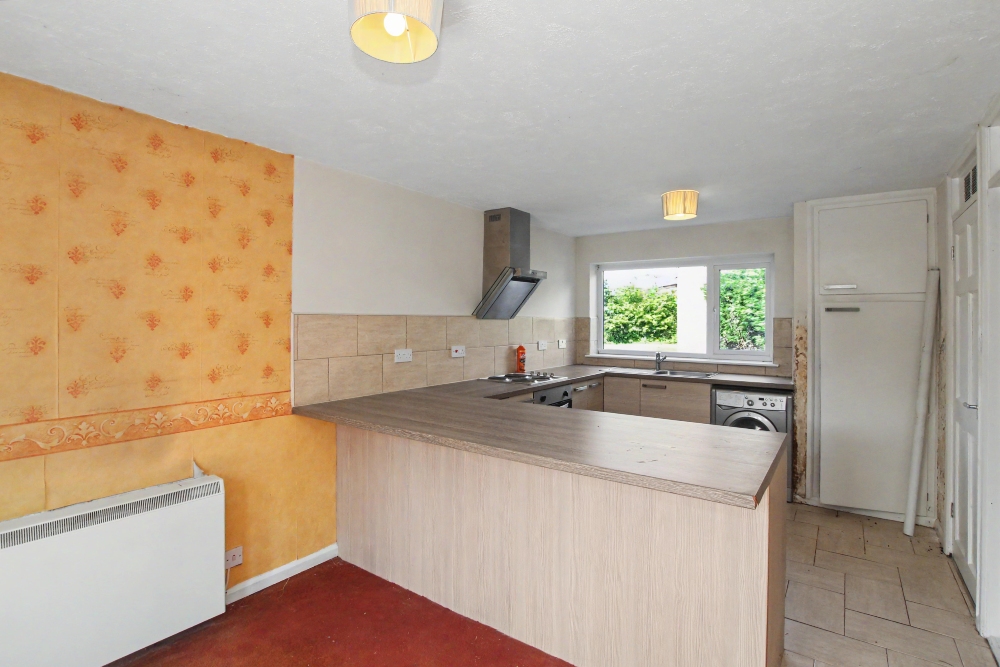 4 - Dining room