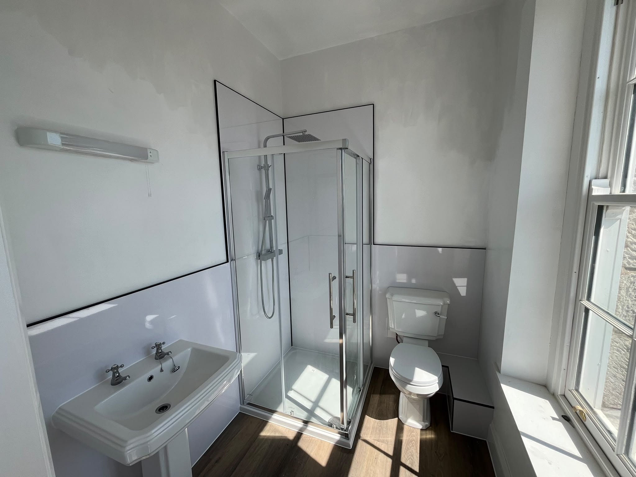 21 - Bathroom