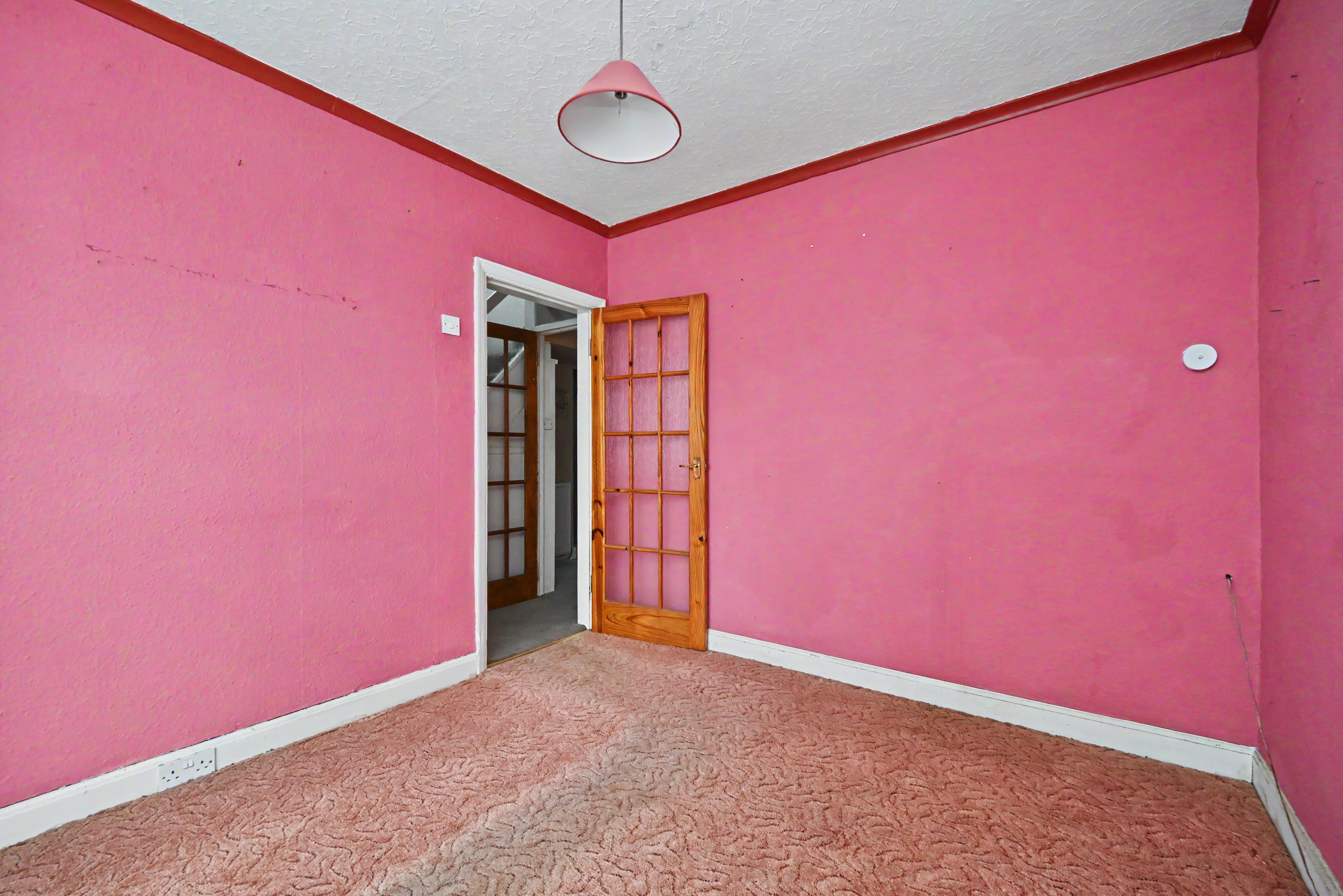 8 - Living room