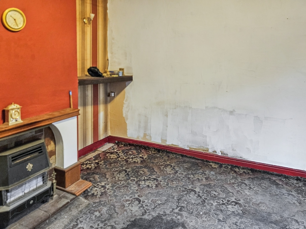 5 - Living room