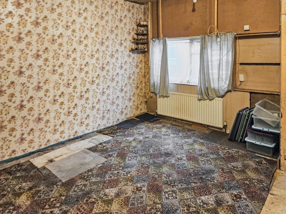10 - Bedroom 2