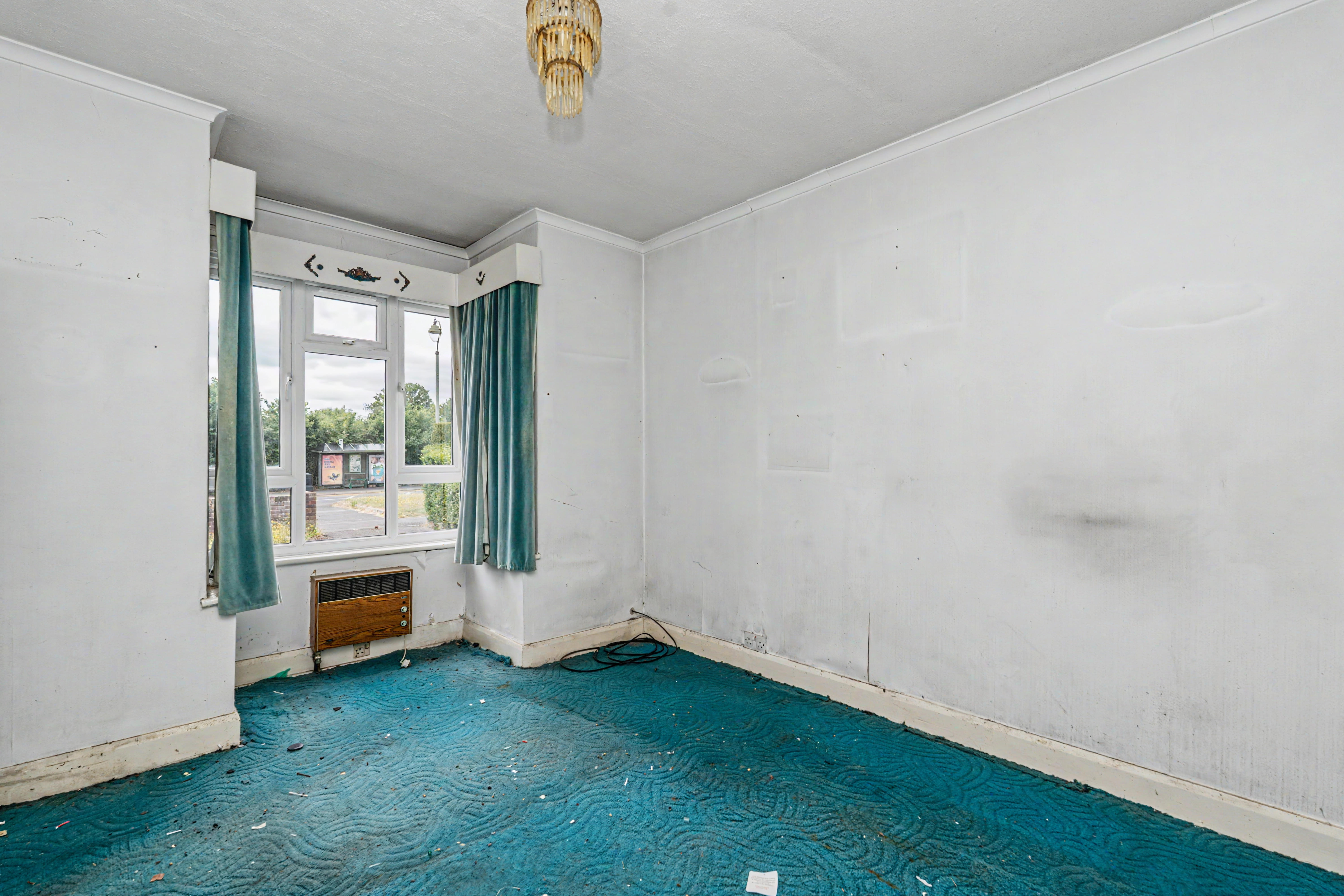 7 - Living room