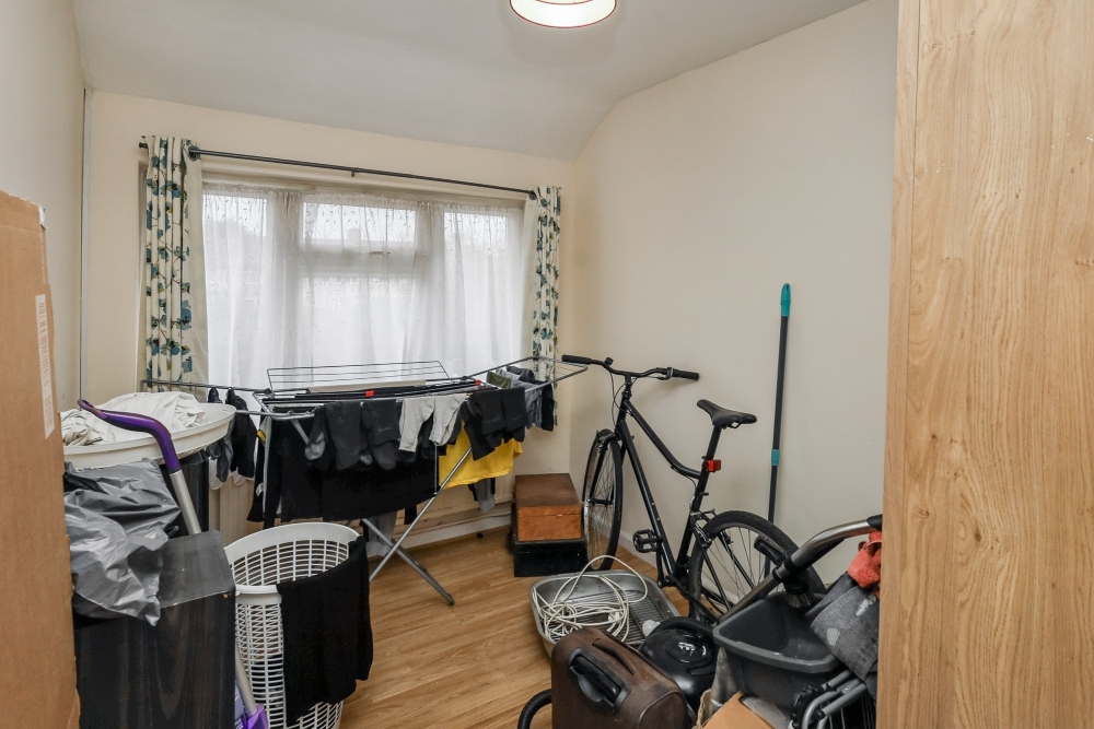 15 - Bedroom 2