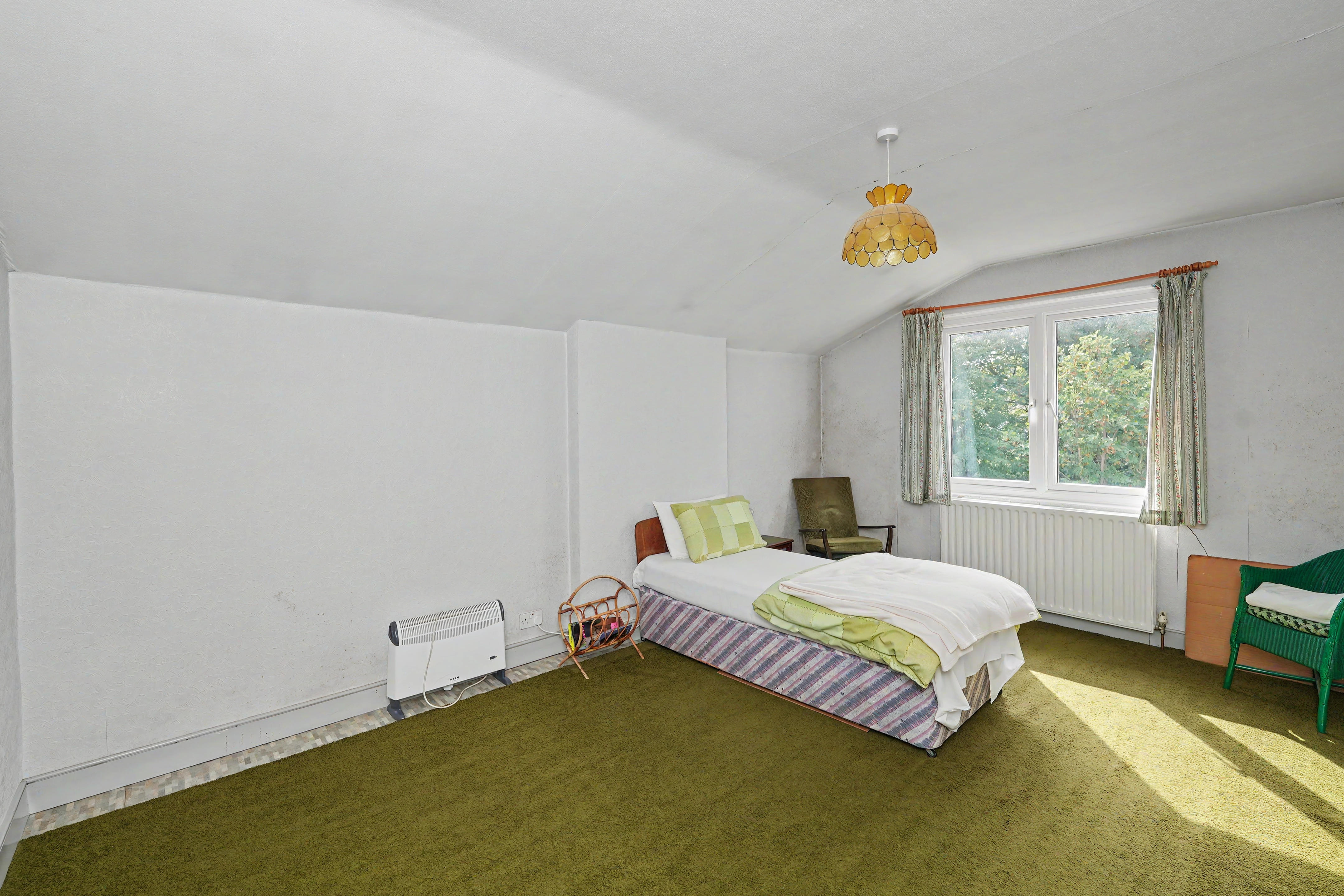 13 - Bedroom 4