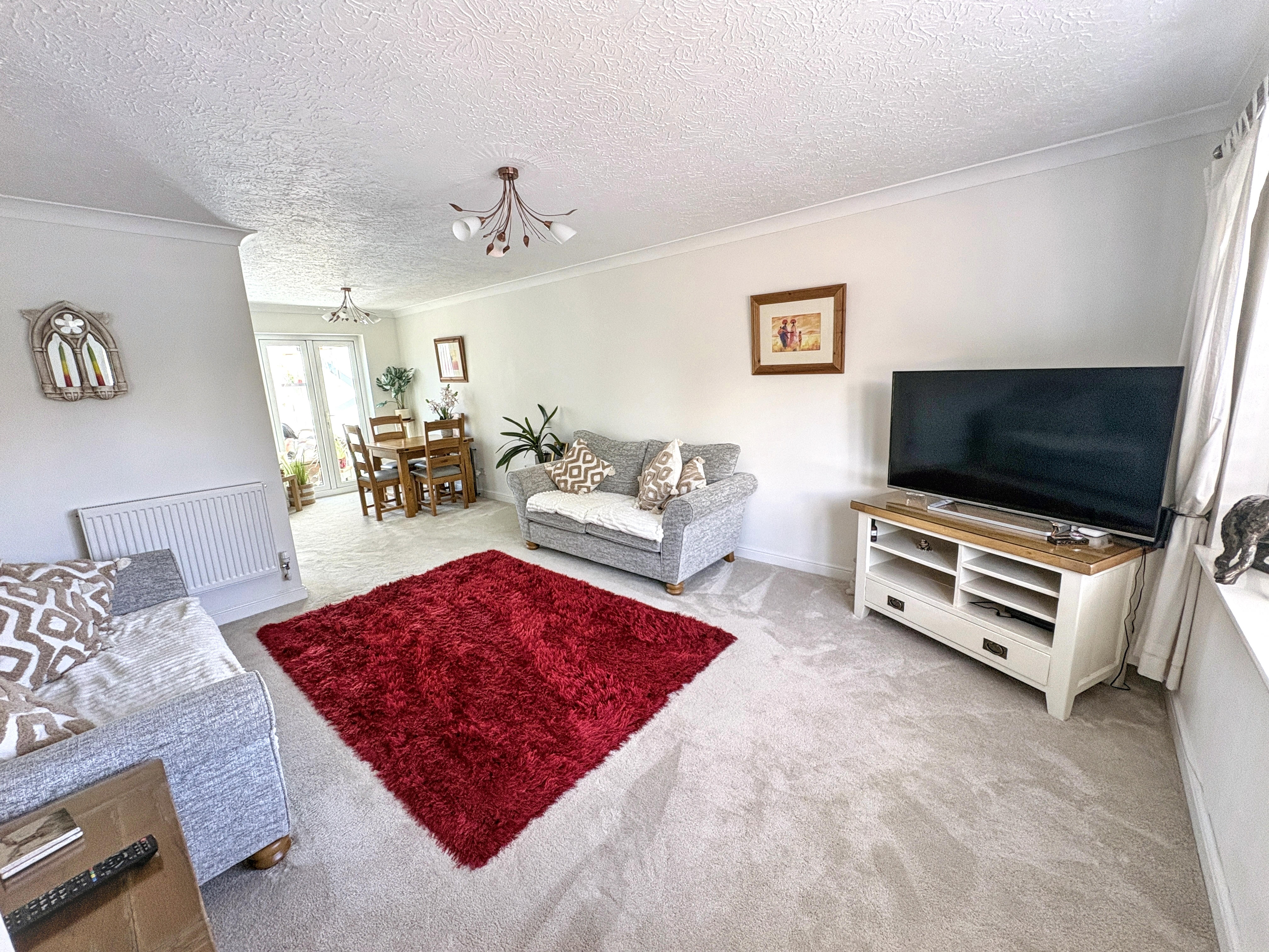 7 - Living room
