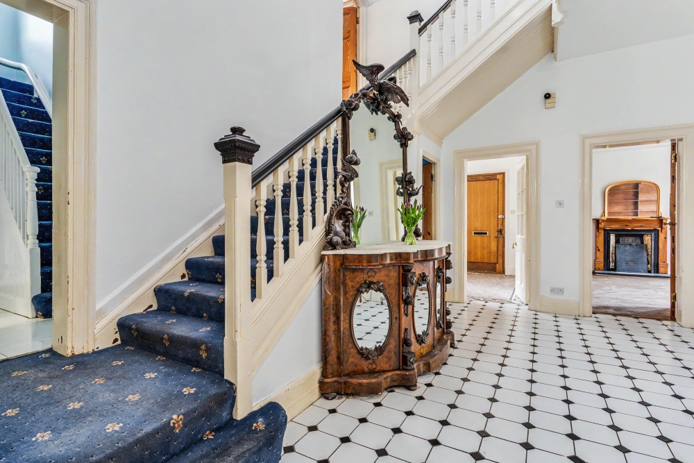 3 - Hallway