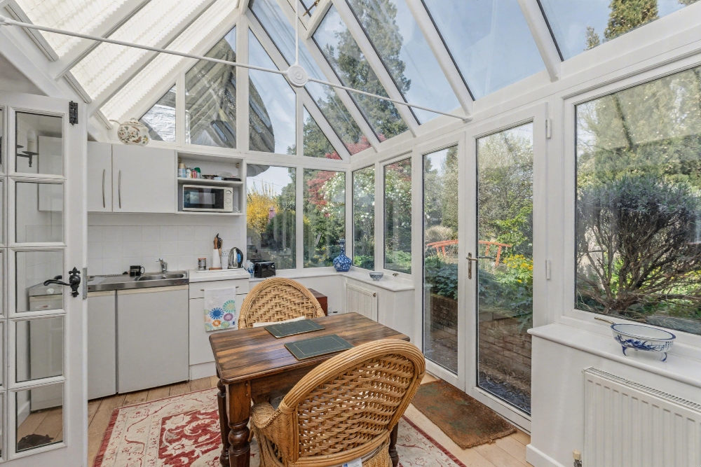 15 - Conservatory