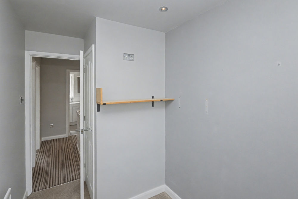 18 - Bedroom 3