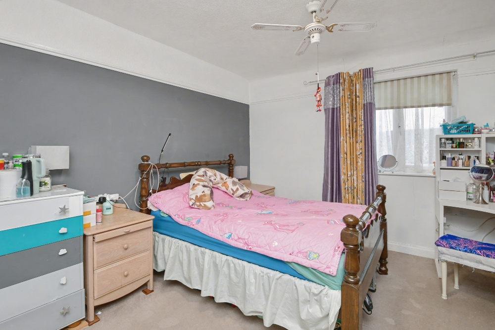14 - Bedroom 1
