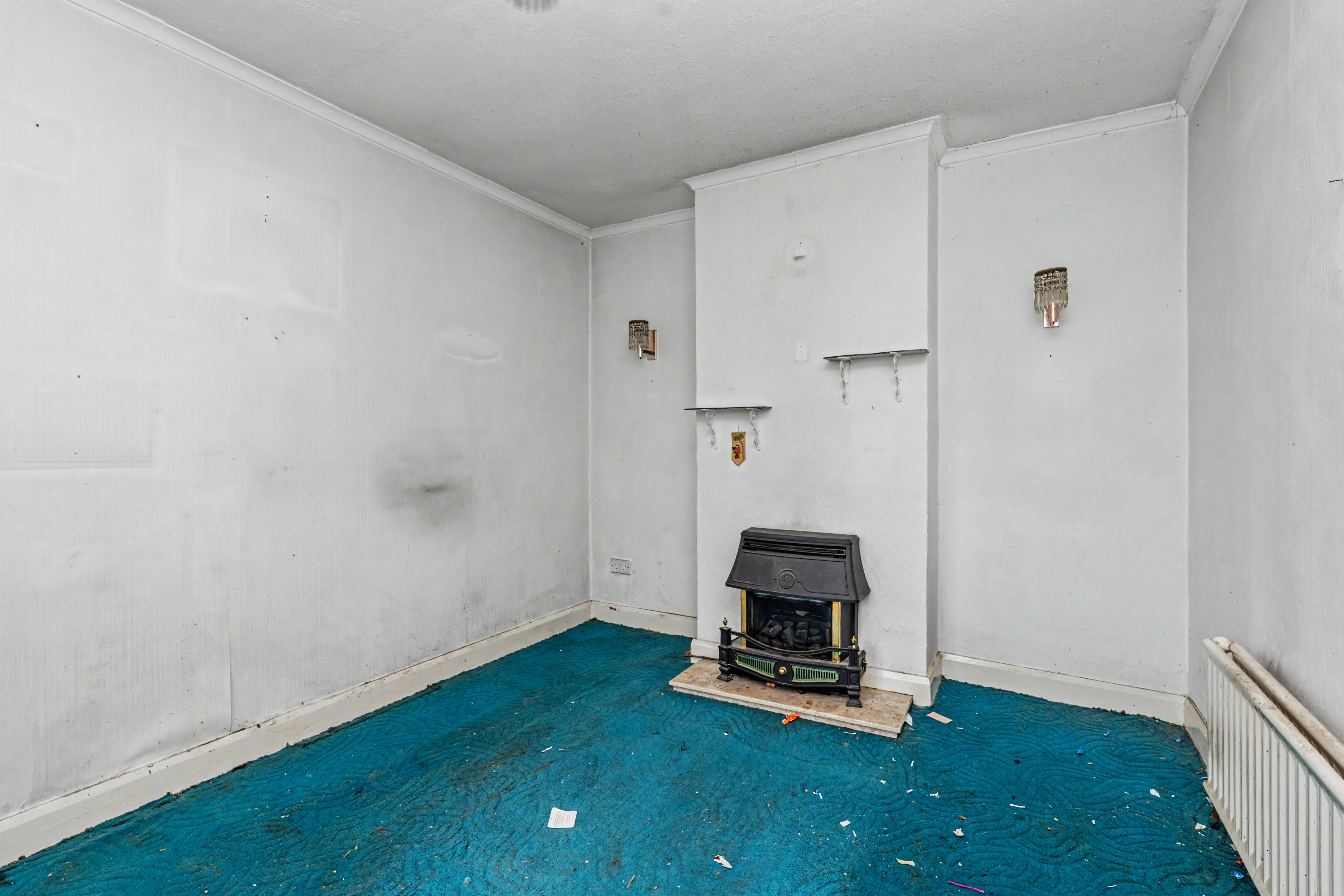 6 - Living room