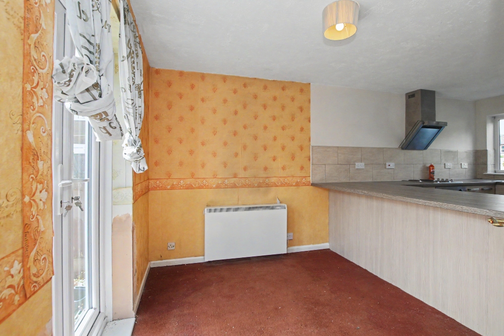 5 Dining room