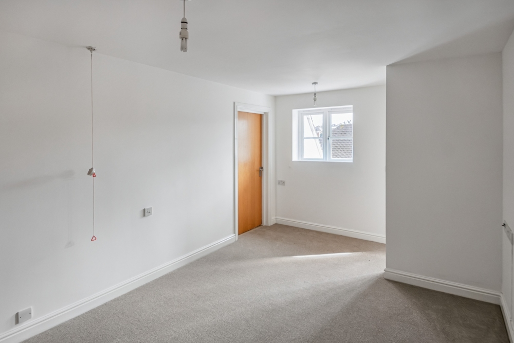 12 - Living room