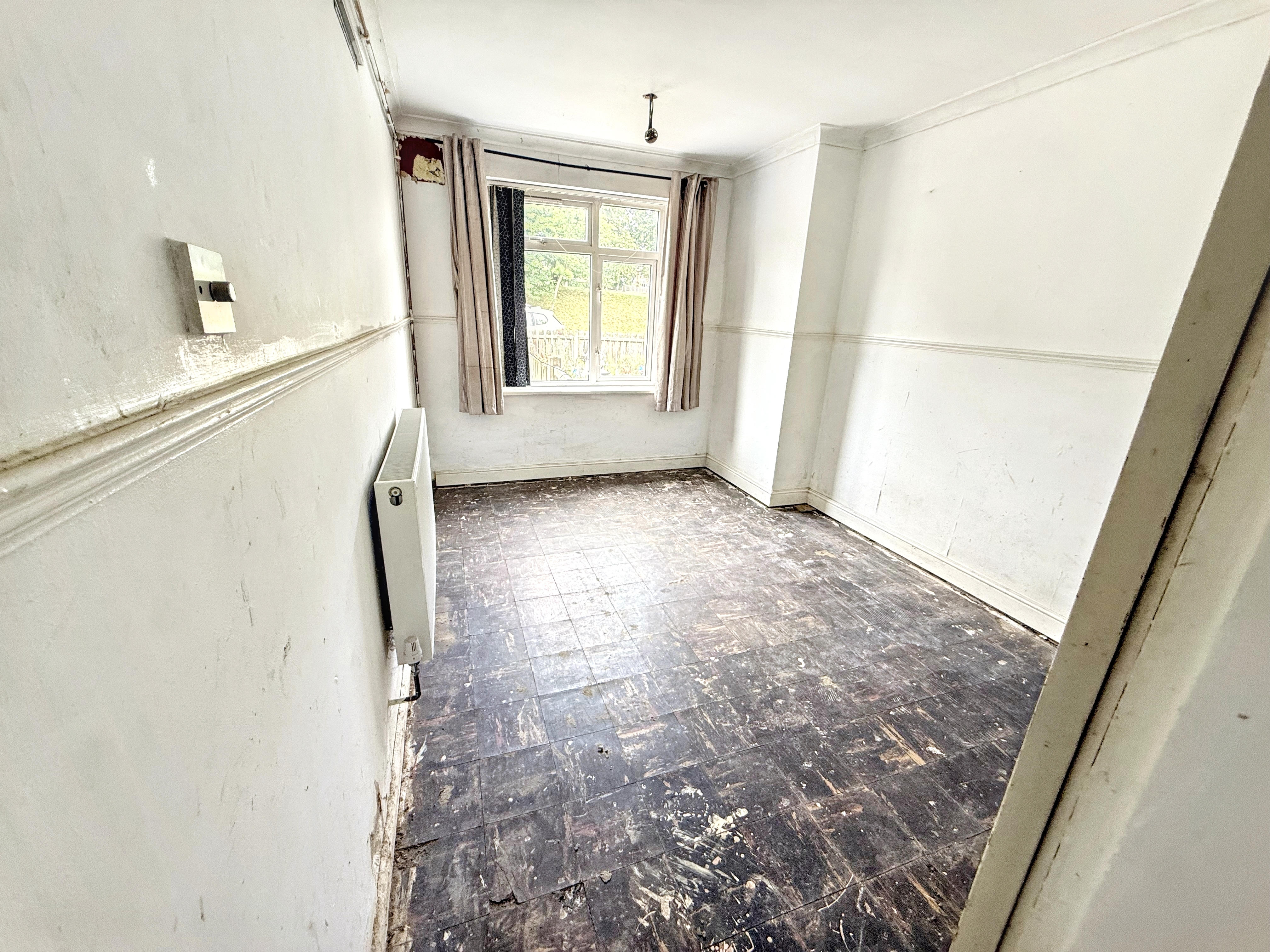13 - Bedroom 1