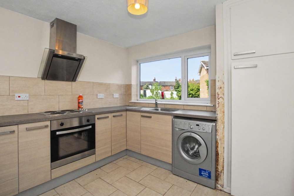 2 - Kitchen
