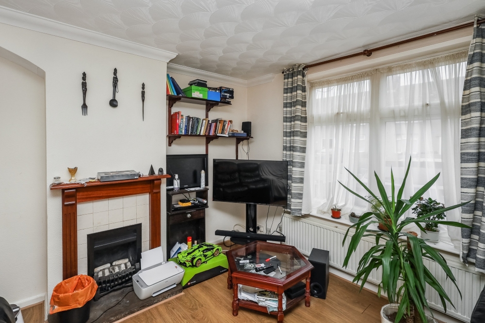 3 - Living room