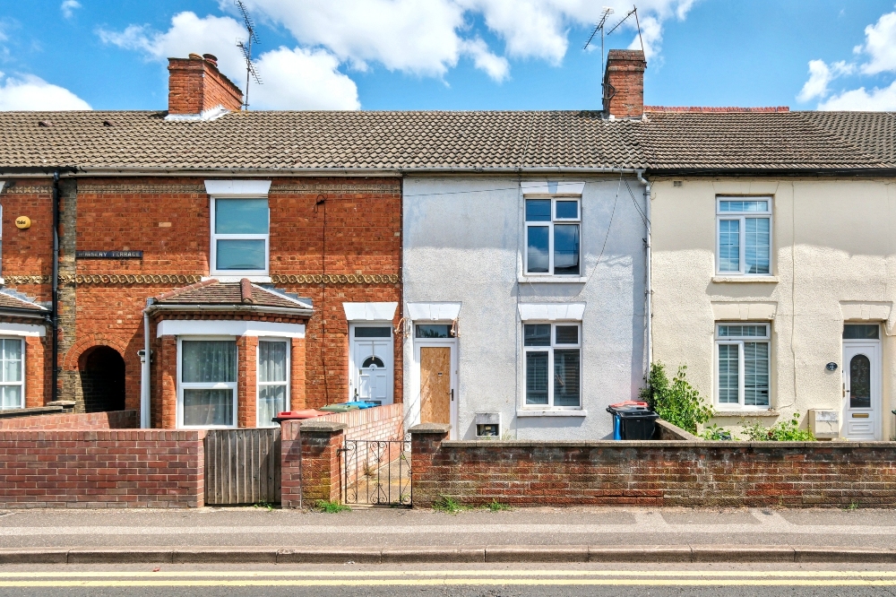 39  Brooklands Road, Milton Keynes, MK2 2RH