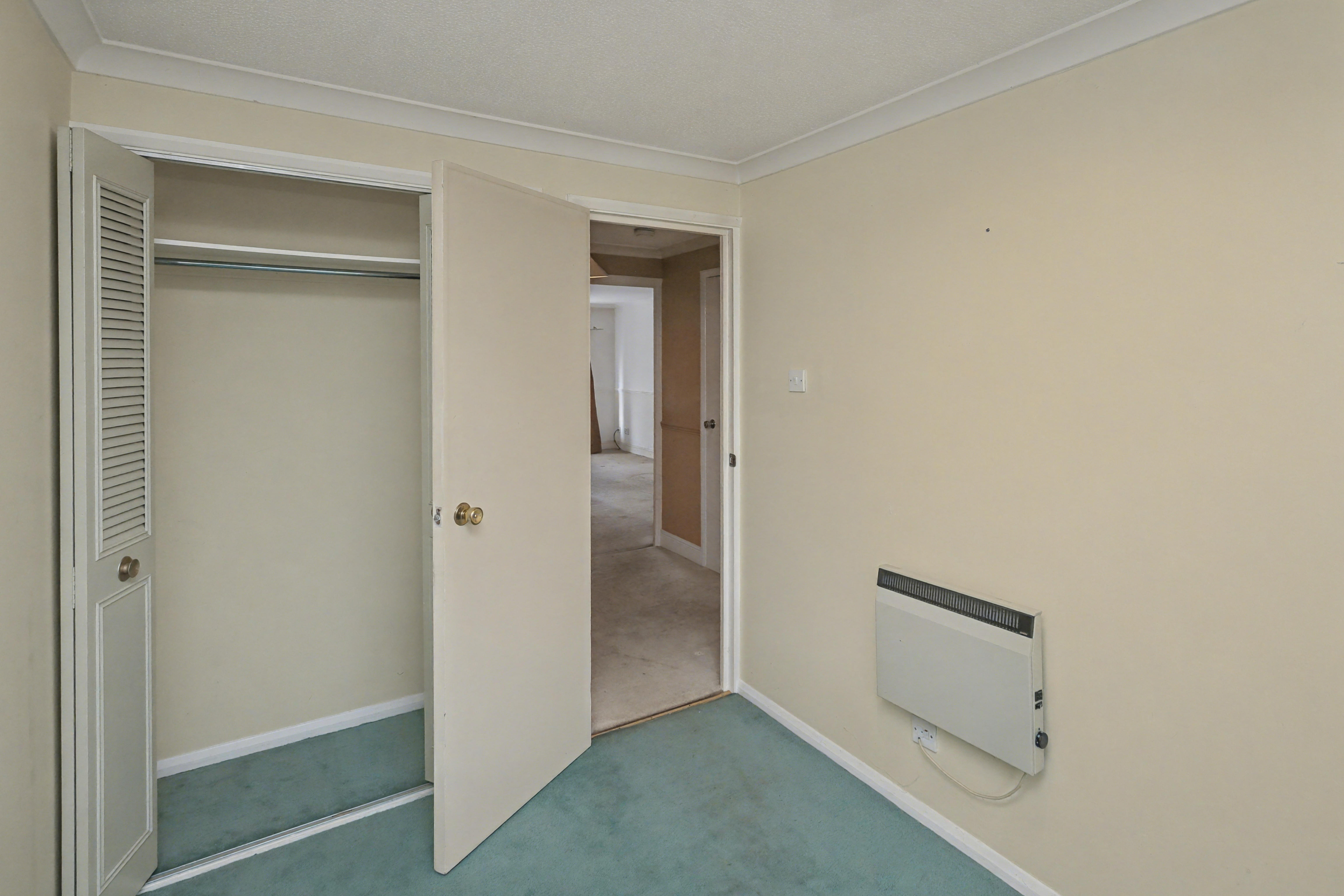 18 - Bedroom 3