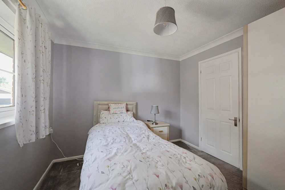 13 - Bedroom 1