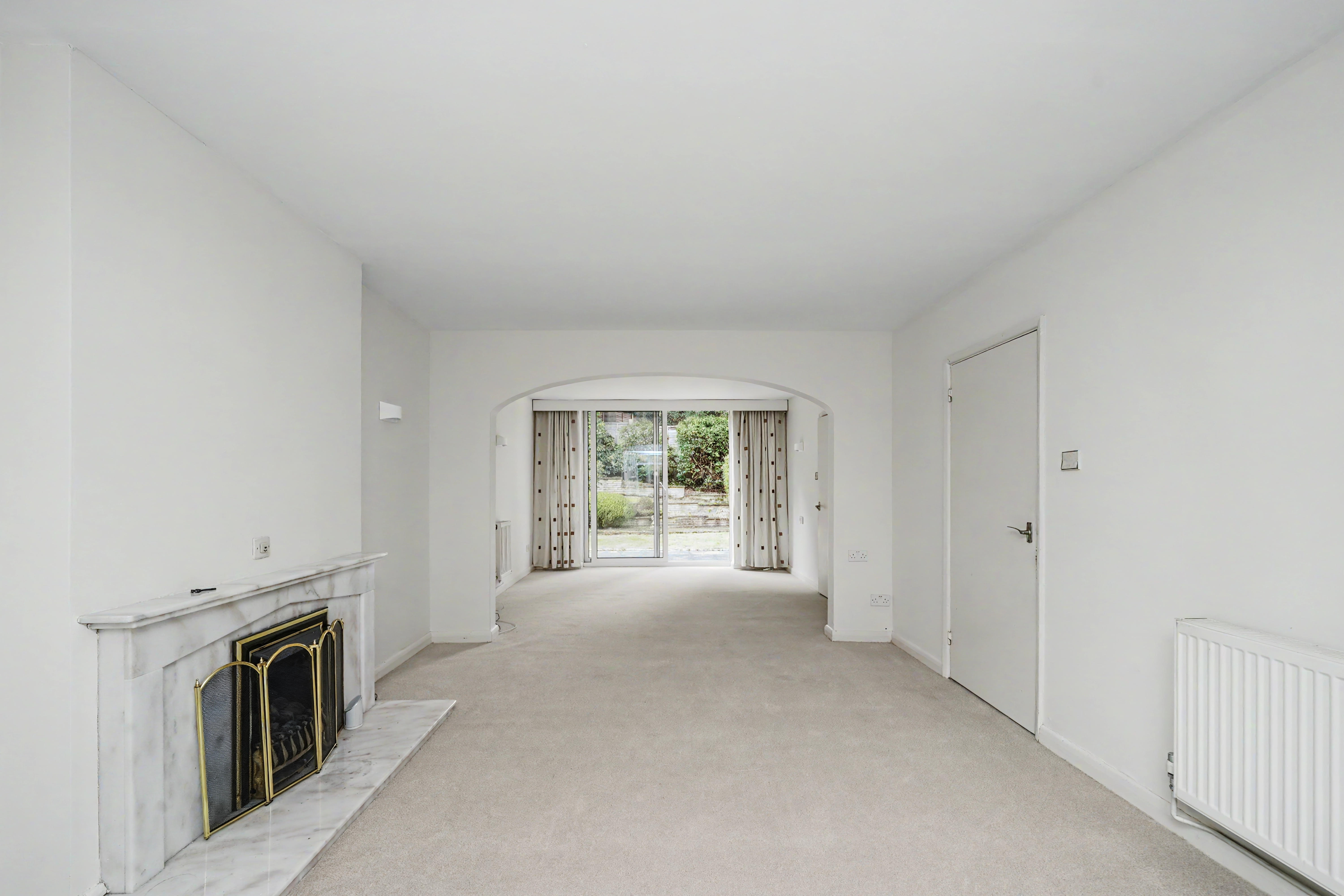 5 - Living room