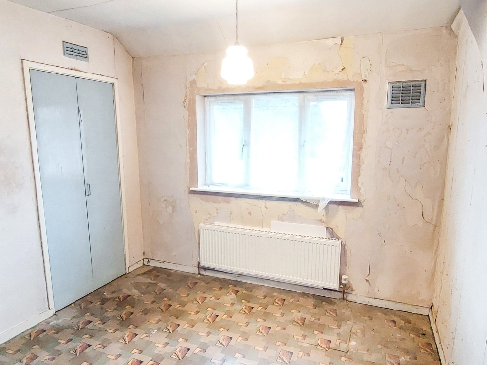 10 - Bedroom 1