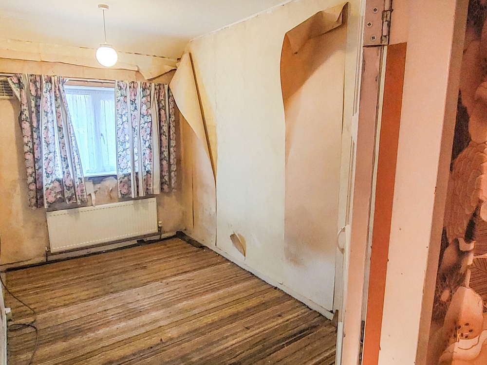 14 - Bedroom 3