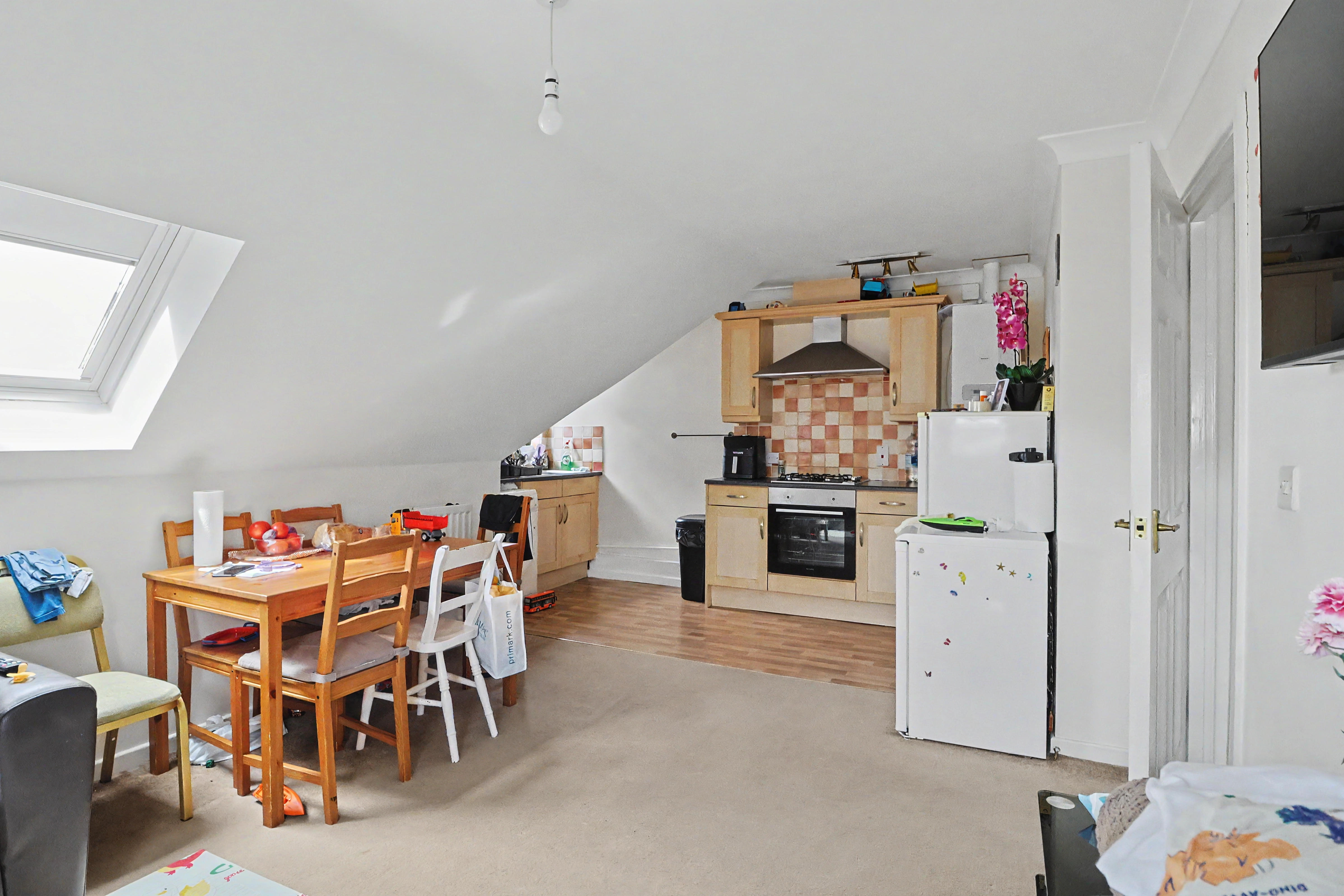 7 - Living room