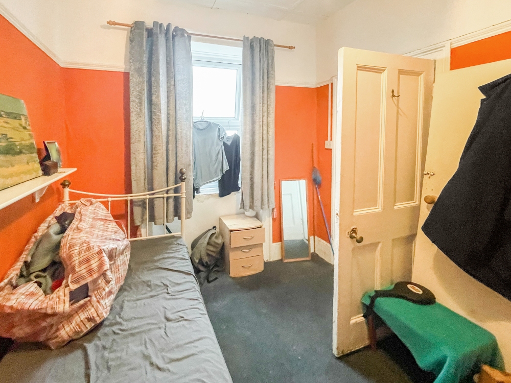 9 - Bedroom 1