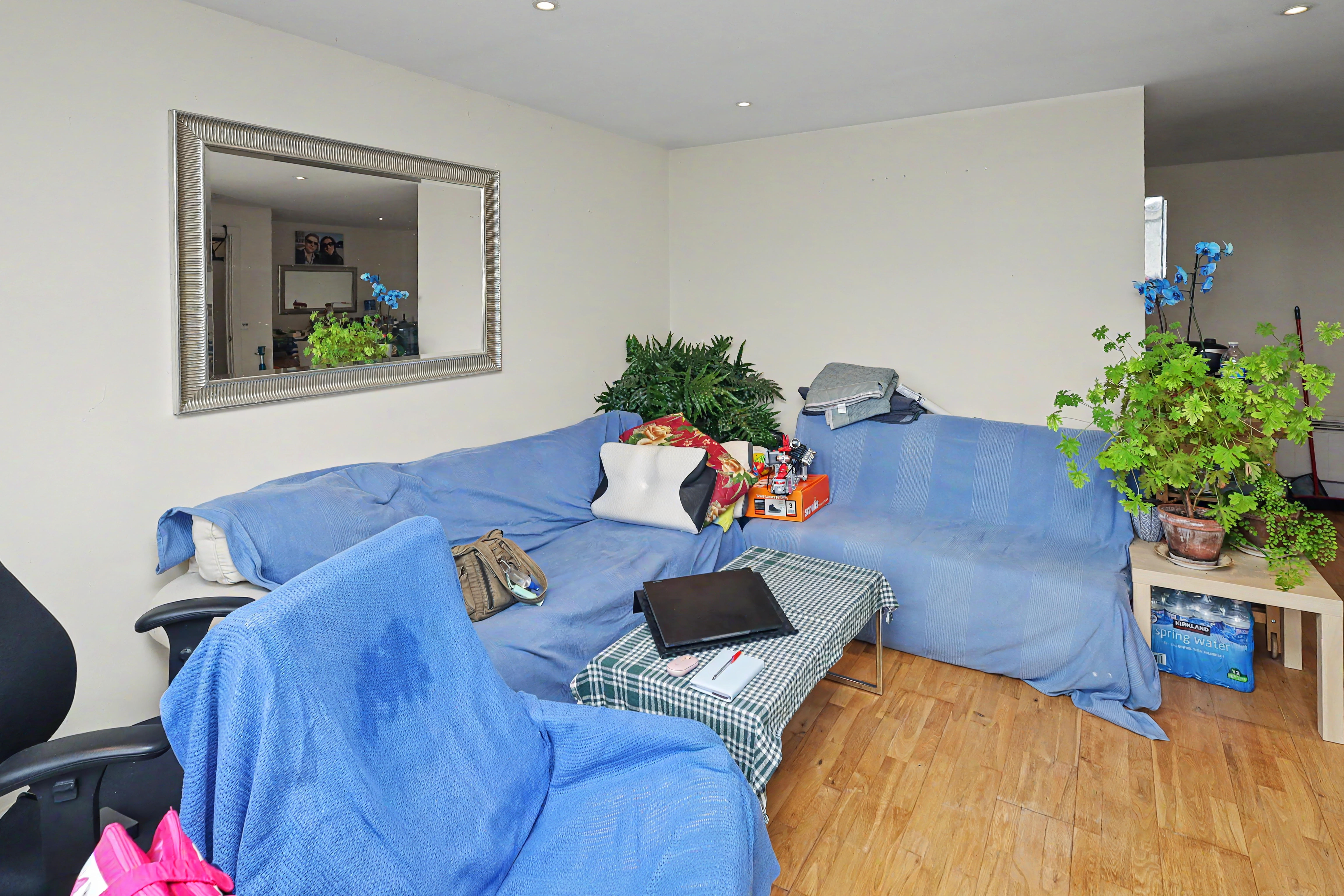 2 - Lounge