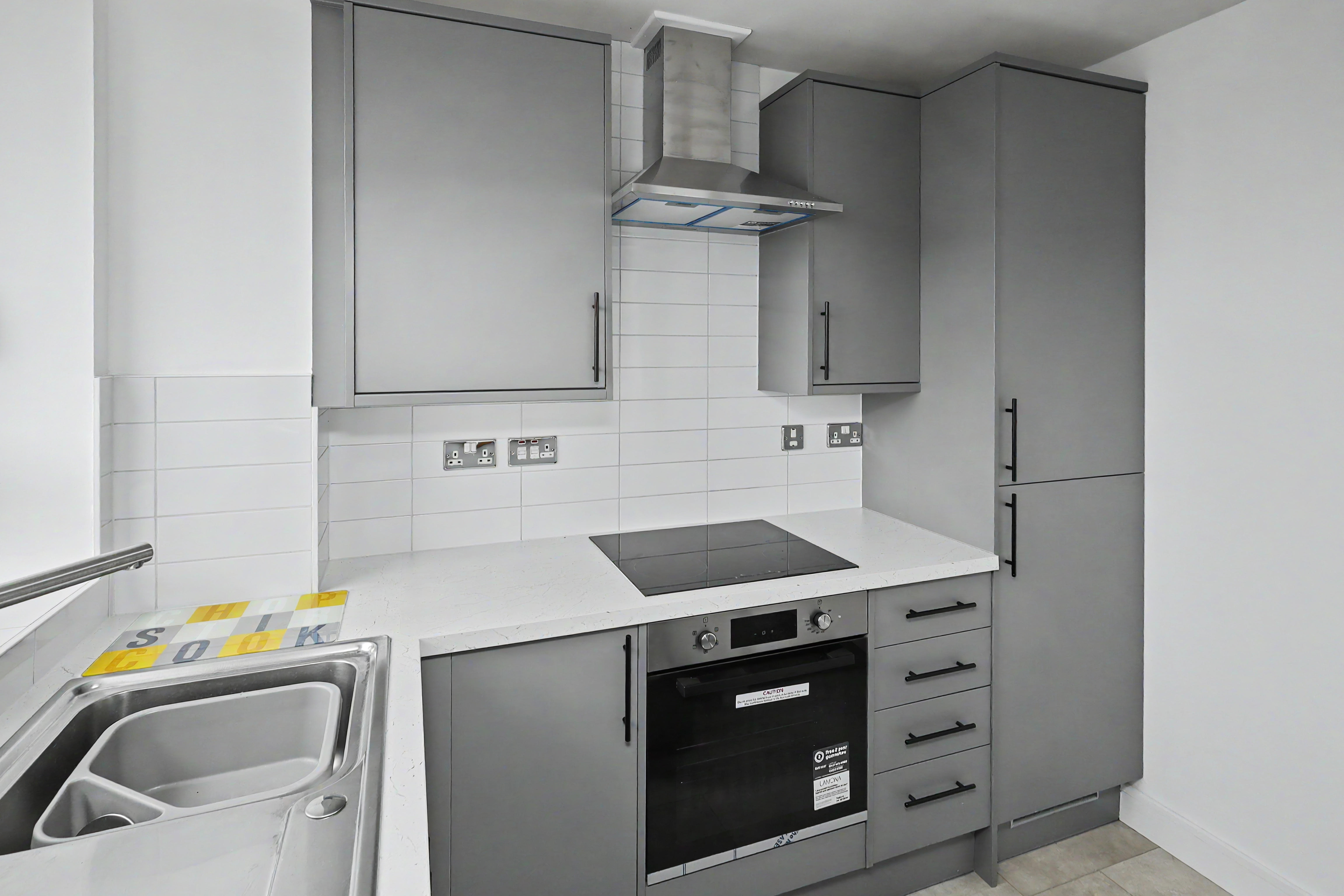 4 - Kitchen