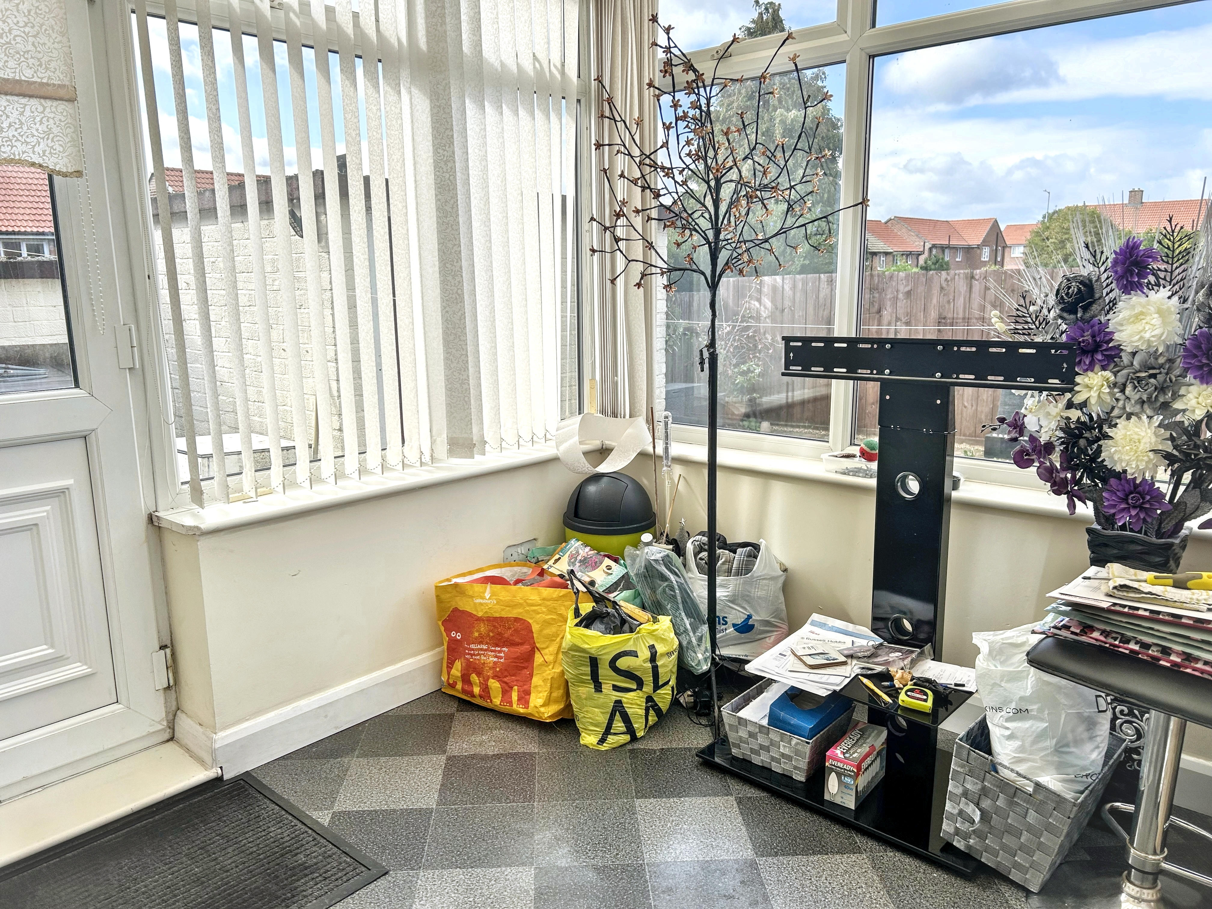7 - Conservatory