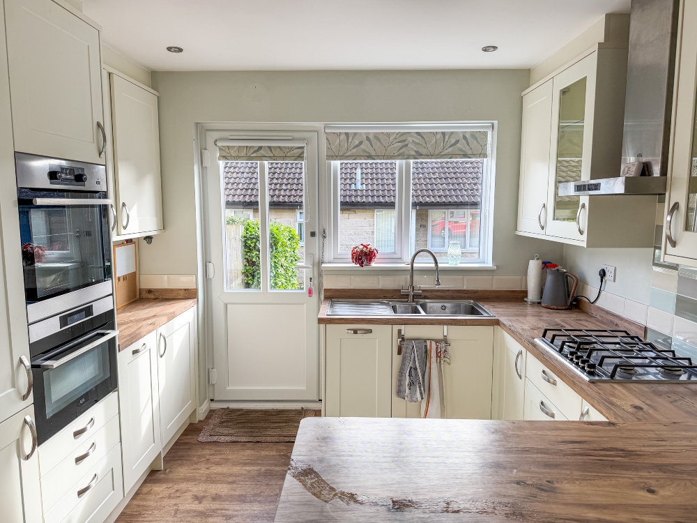 2 - Kitchen