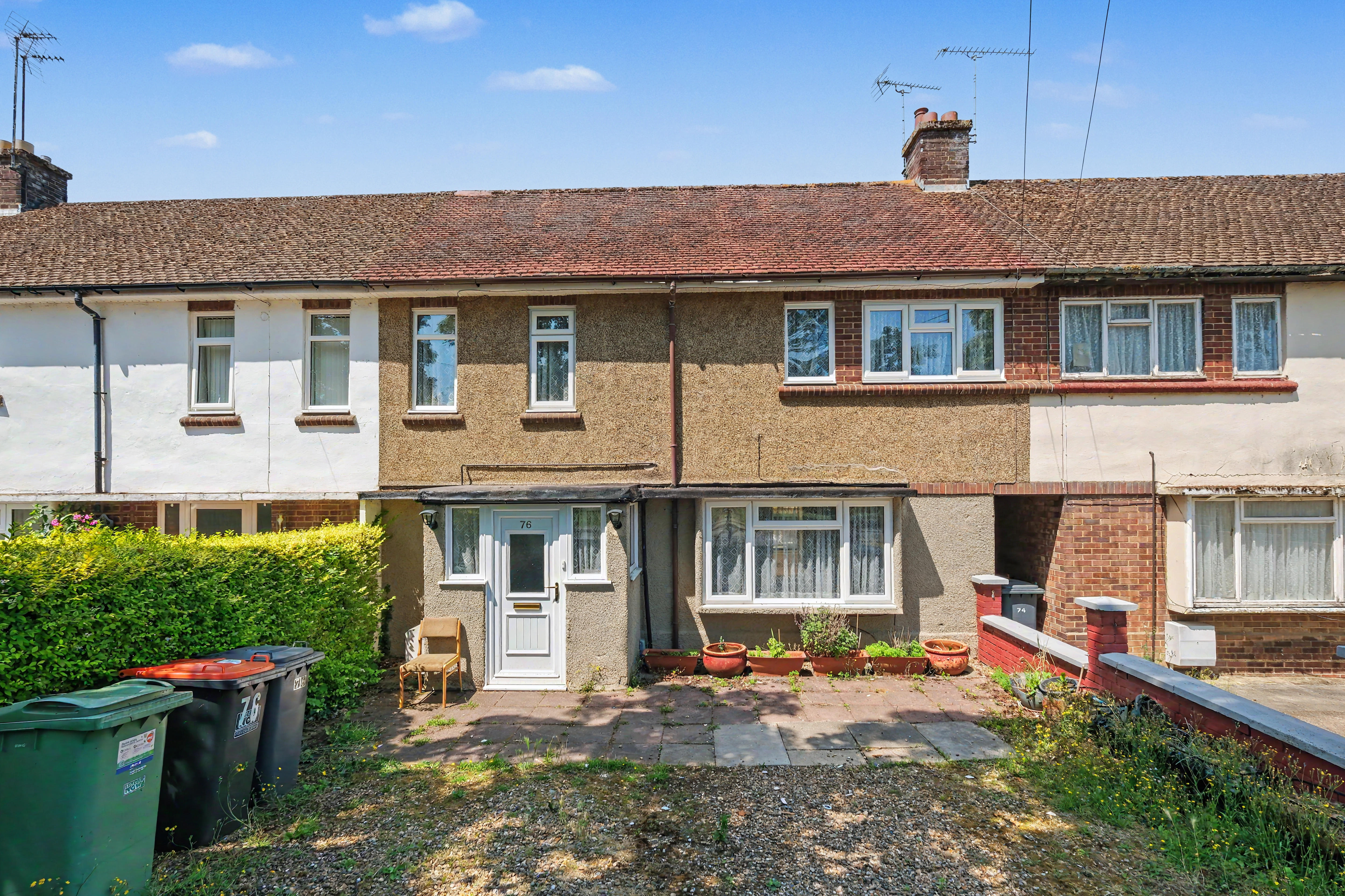 76  Brewers Hill Road, Dunstable, LU6 1AE
