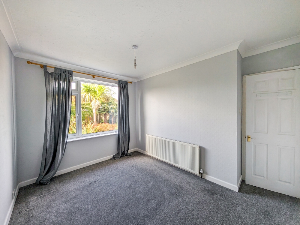 13 - Bedroom 3