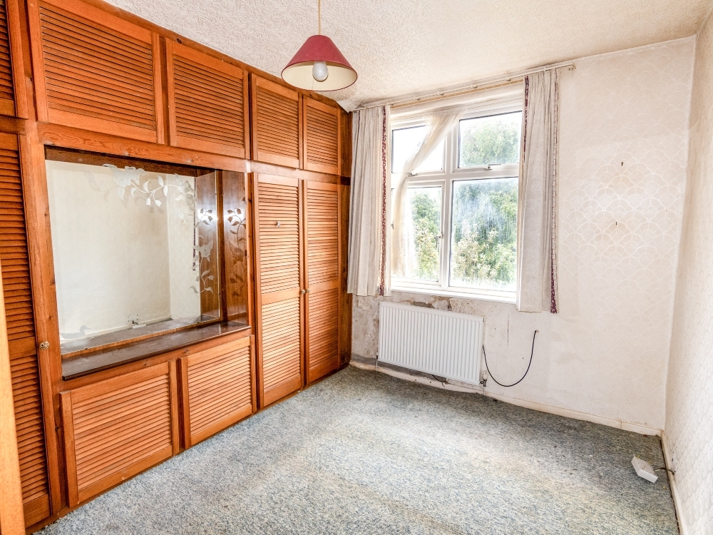 10 - Bedroom 1
