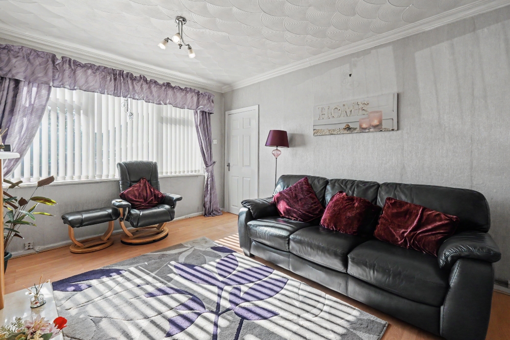8 Living room